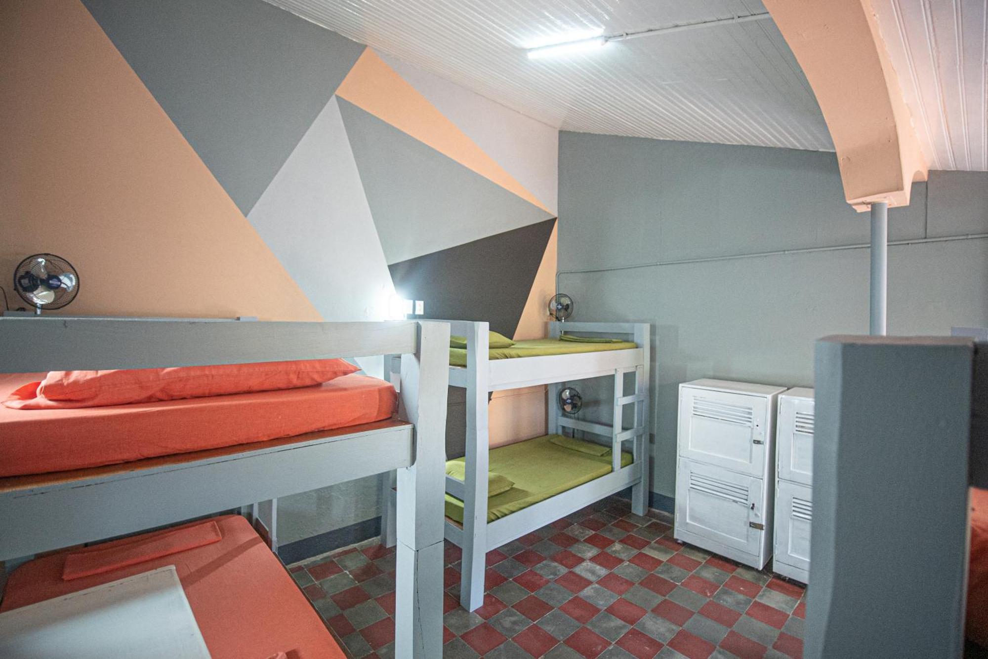 Hostal Mochilas Гранада Номер фото